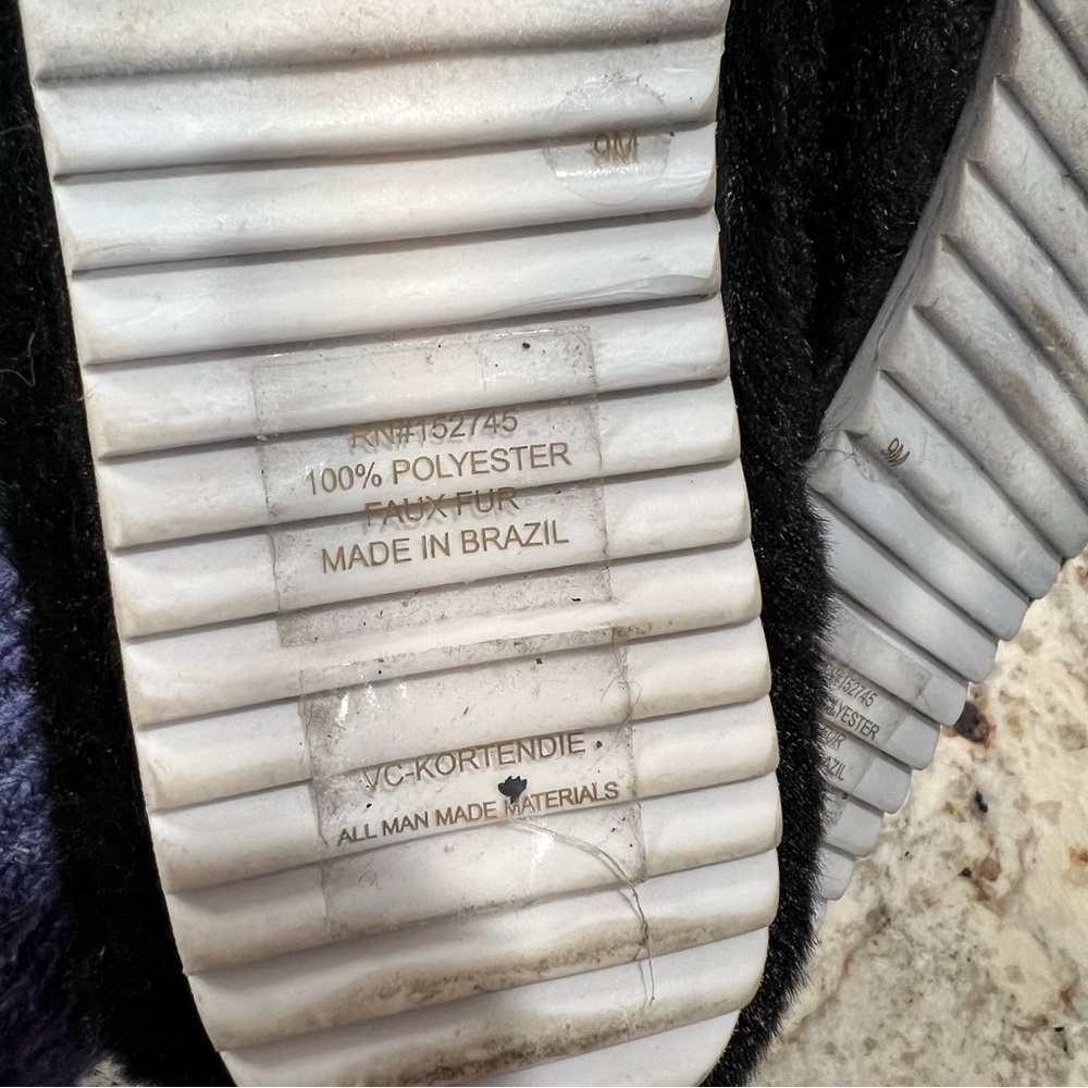 Vince Camuto Kortendie Black Faux Fur Slip On Slide Slippers Size 9M - Picture 11 of 12